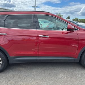 صورة 11 لـ 2017 Hyundai SANTA FE SE