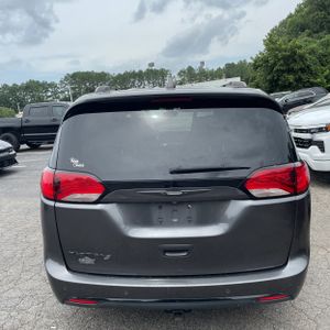 2018 Chrysler PACIFICA TOURING L — фото 7