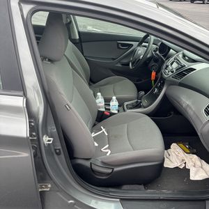 2014 Hyundai ELANTRA SE — миниатюра 33
