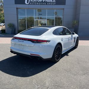 PORSCHE PANAMERA 4S - 8