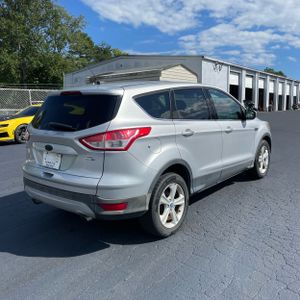 صورة 8 لـ 2013 FORD ESCAPE SE