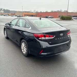 HYUNDAI SONATA SE - 3