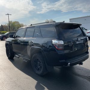 TOYOTA 4RUNNER - 5