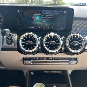 2022 Mercedes-BENZ GLB — миниатюра 38