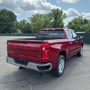 صورة 8 لـ 2023 Chevrolet SILVERADO 1500 LTZ