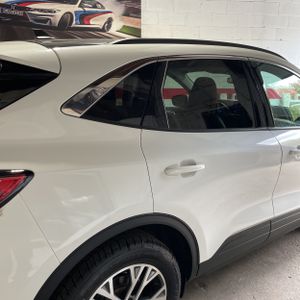 FORD ESCAPE SEL - 9
