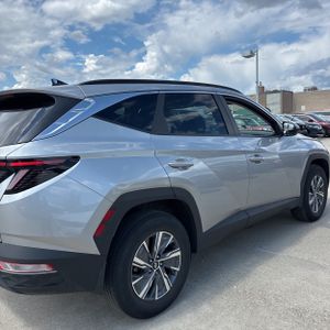 HYUNDAI TUCSON HYBRID BLUE - 9