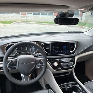 صورة مصغرة 38 لـ 2023 Chrysler PACIFICA LIMITED