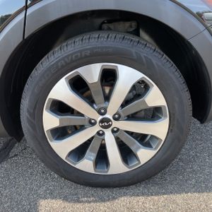 صورة مصغرة 18 لـ 2022 KIA TELLURIDE S