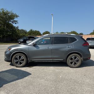 صورة 3 لـ 2017 Nissan ROGUE SL