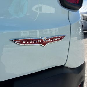 صورة 23 لـ 2023 JEEP RENEGADE TRAILHAWK