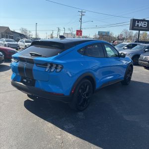 FORD MUSTANG MACH-E SELECT - 8