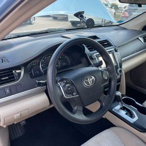 صورة مصغرة 59 لـ 2012 Toyota CAMRY LE