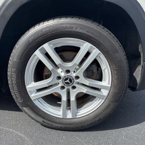 صورة مصغرة 18 لـ 2023 Mercedes-BENZ GLB