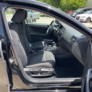 صورة مصغرة 32 لـ 2015 Volkswagen JETTA 2.0L S