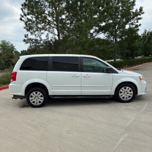 DODGE GRAND CARAVAN - 10