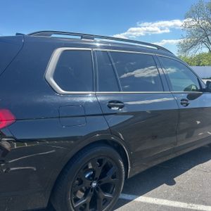 BMW X7 XDRIVE40I - 9