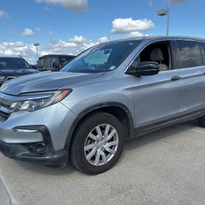 HONDA PILOT LX - 2