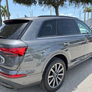 2024 AUDI Q7 QUATTRO PREMIUM PLUS 45 TFSI — фото 8