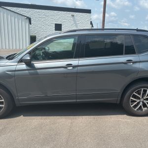 2021 Volkswagen TIGUAN S — фото 4