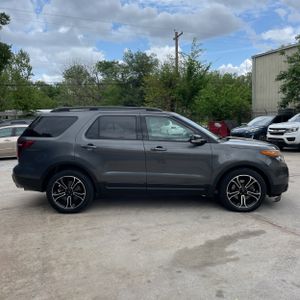 FORD EXPLORER SPORT - 10