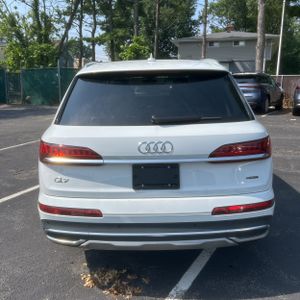 صورة 7 لـ 2024 AUDI Q7 PREMIUM PLUS