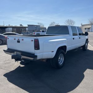 CHEVROLET C/K 3500 SERIES C3500 SILVERADO - 8