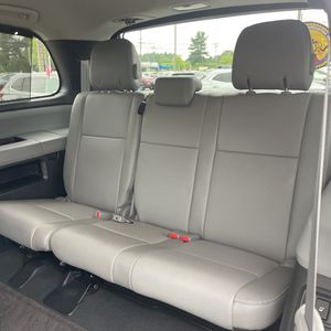 2022 Toyota SEQUOIA PLATINUM — миниатюра 36