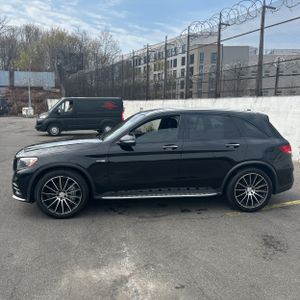 MERCEDES-BENZ GLC AMG - 3