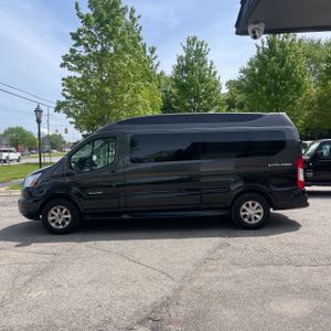 FORD TRANSIT 150 - 3