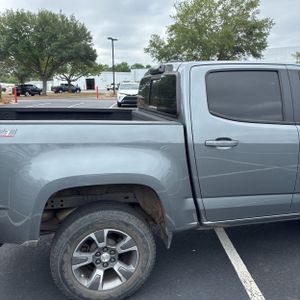 CHEVROLET COLORADO - 9