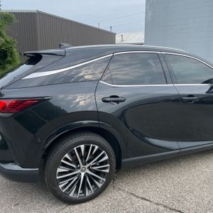 صورة 9 لـ 2023 Lexus RX 350 PREMIUM+