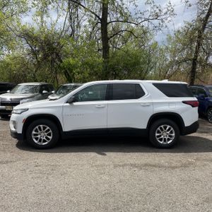 CHEVROLET TRAVERSE LS - 3