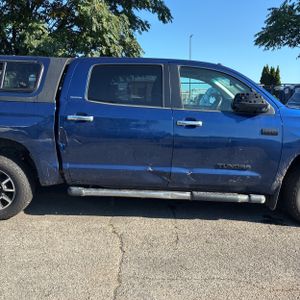 2014 Toyota TUNDRA LIMITED photo 11