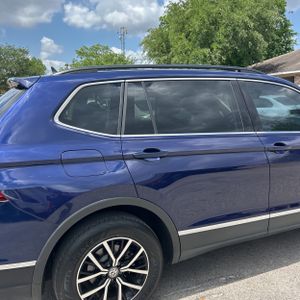 VOLKSWAGEN TIGUAN SE - 9