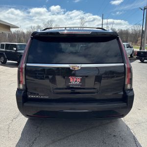 CADILLAC ESCALADE LUXURY COLLECTION - 7