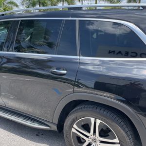 2021 Mercedes-BENZ GLS photo 6