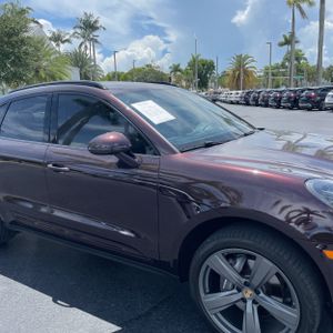 2024 Porsche MACAN 照片 13