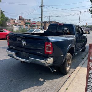 صورة 8 لـ 2019 RAM 3500 LARAMIE
