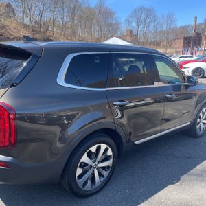 KIA TELLURIDE S - 9