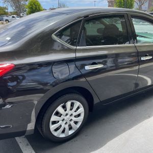 2017 Nissan SENTRA SV — фото 9
