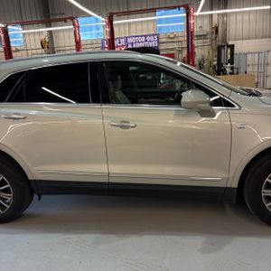 صورة مصغرة 11 لـ 2017 Cadillac XT5 LUXURY