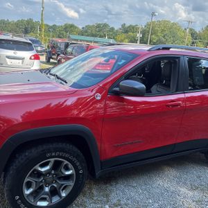 2019 JEEP CHEROKEE TRAILHAWK 照片 2