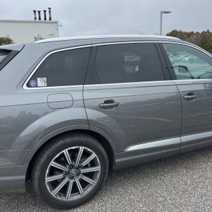 AUDI Q7 3.0T PREMIUM - 9