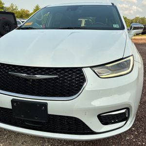 صورة 43 لـ 2022 Chrysler PACIFICA LIMITED