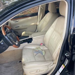 صورة مصغرة 32 لـ 2014 Lexus ES 300H BASE