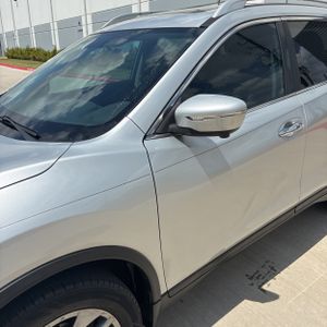 NISSAN ROGUE SL - 2