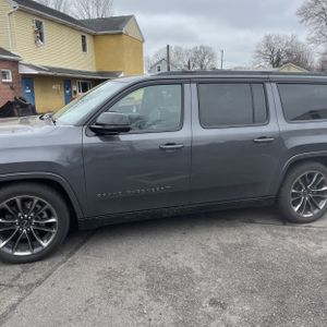 JEEP GRAND WAGONEER L SERIES III OBSIDIAN - 4