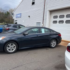 HYUNDAI SONATA GLS - 3