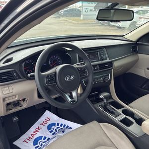صورة مصغرة 35 لـ 2016 KIA OPTIMA LX